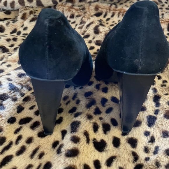 Jeffrey Campbell Geometric suede Heels, Black - Picture 3 of 7